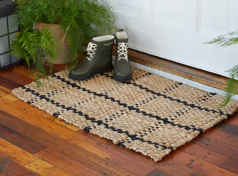 The Art of Welcoming Luxury Doormats for Sophisticated Homes