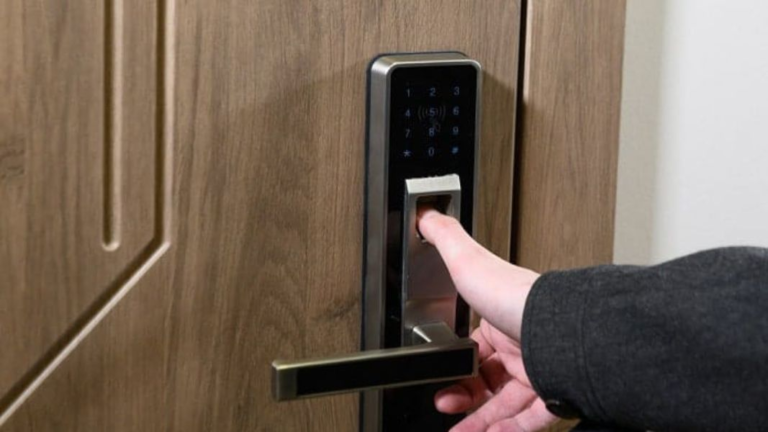 How to Choose the Best Fingerprint Door Lock for Your Needs and Budget