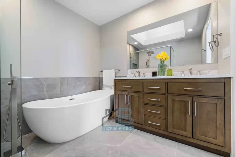 Transform Your Bathroom with Tacoma's Top Remodeling Experts