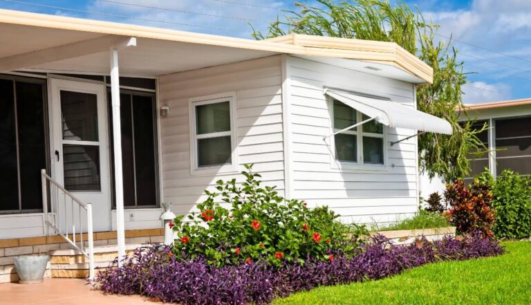 Manufactured-Home-with-Flowers